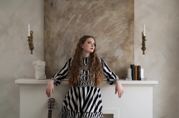 Rebecca Lappa Returns with New Single ‘Deep Water’